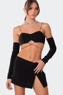 Beatrix separate sleeves crossed crop top