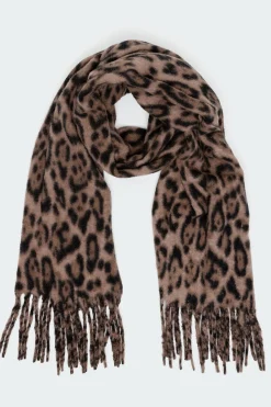 Chunky Leopard Scarf