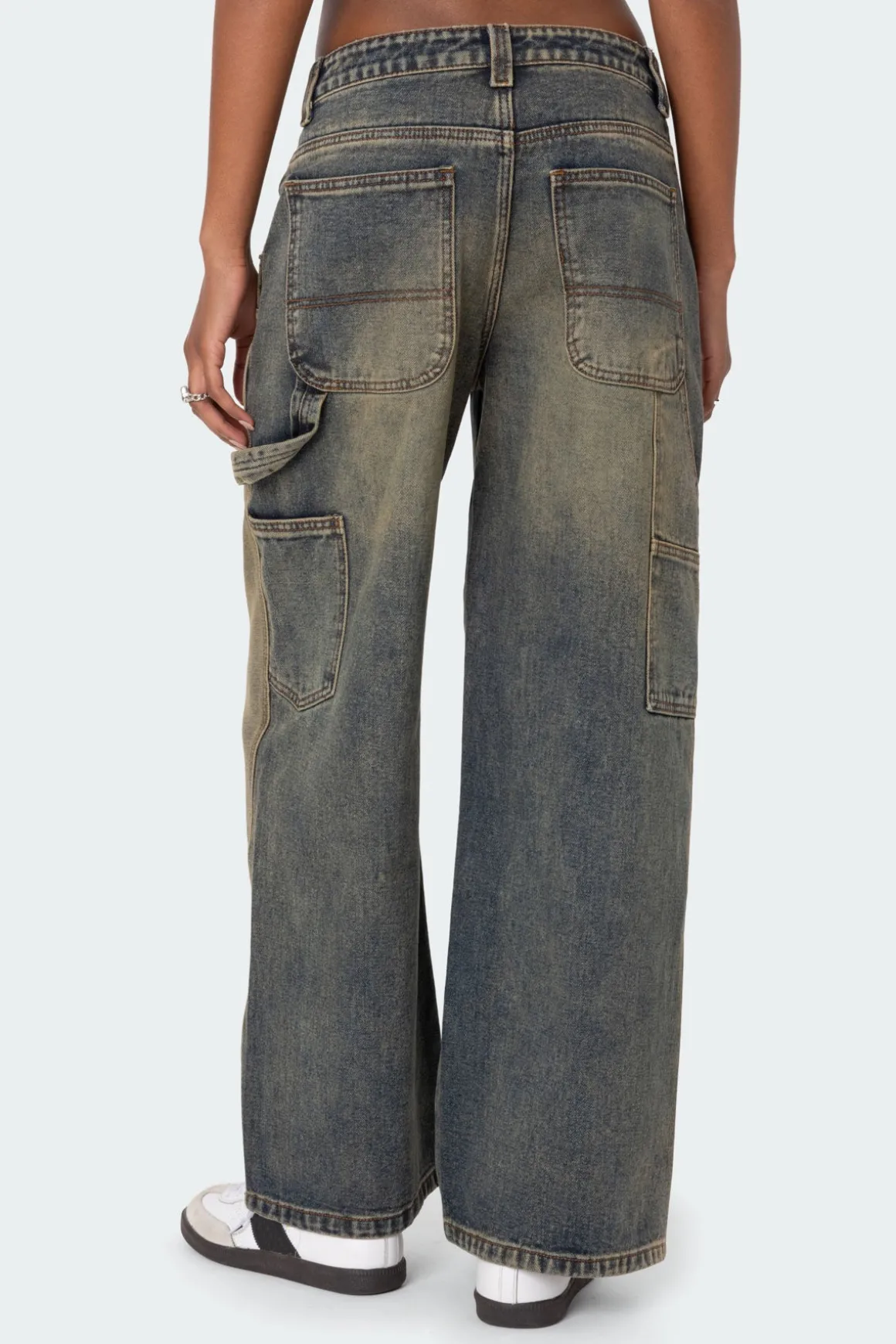 Contrast Panel Low Rise Washed Jeans