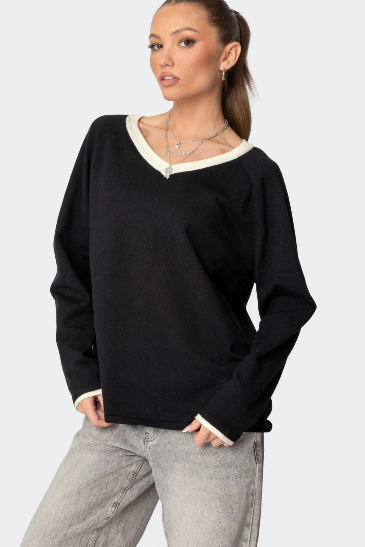 Contrast V Neck Knit Sweater