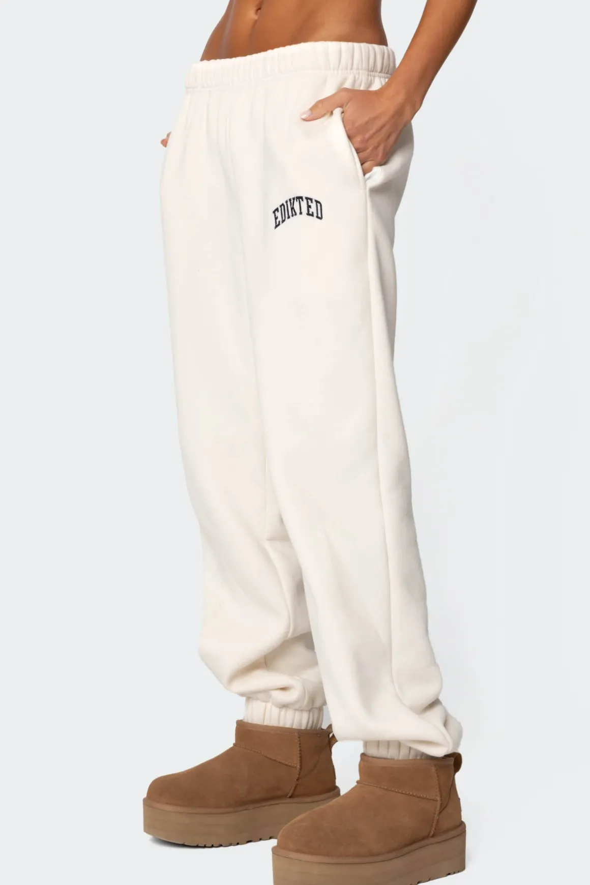 Edikted Babe Oversized Sweatpants