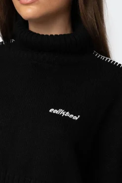 Embroidered Edge Cropped Turtle Neck Sweater