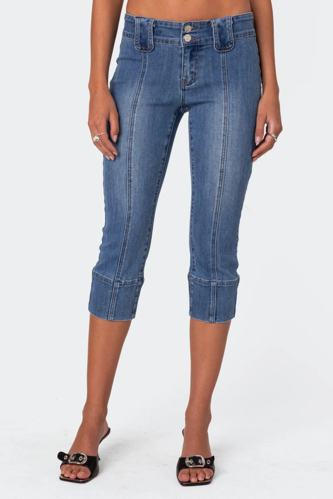 Jesse Low Rise Washed Capri Jeans