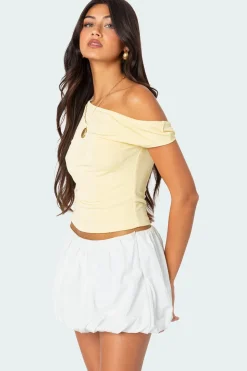 Jett Asymmetric Top