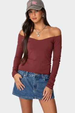 Nattie Off Shoulder V Neck Top