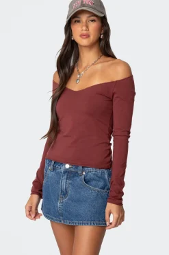 Nattie Off Shoulder V Neck Top