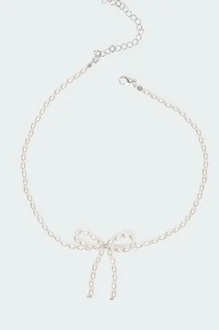 Pearl Bow Necklace