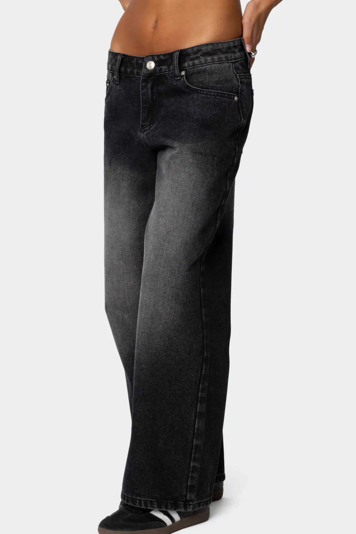 Petite Magda Low Rise Acid Wash Jeans