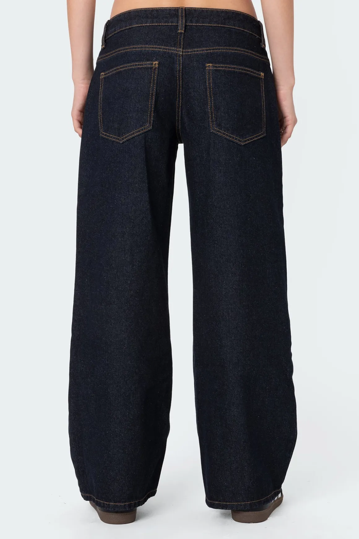 Petite Raelynn Washed Low Rise Jeans