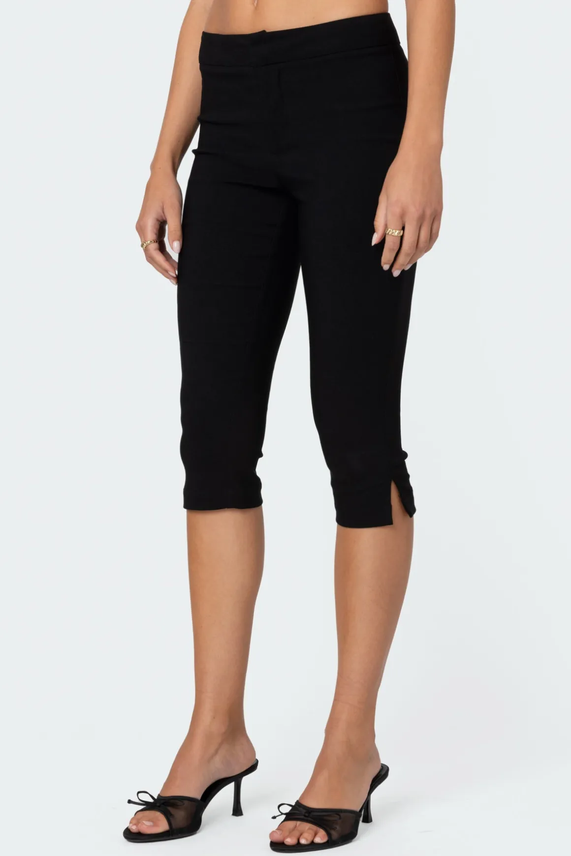 Sarafina Capri Pants