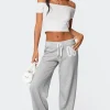 06 Sweatpants