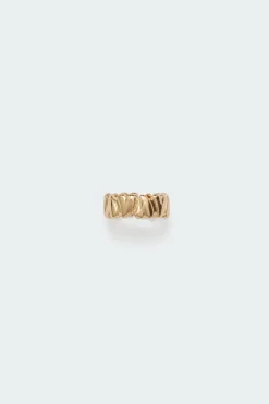 Trail Of Hearts Ring
