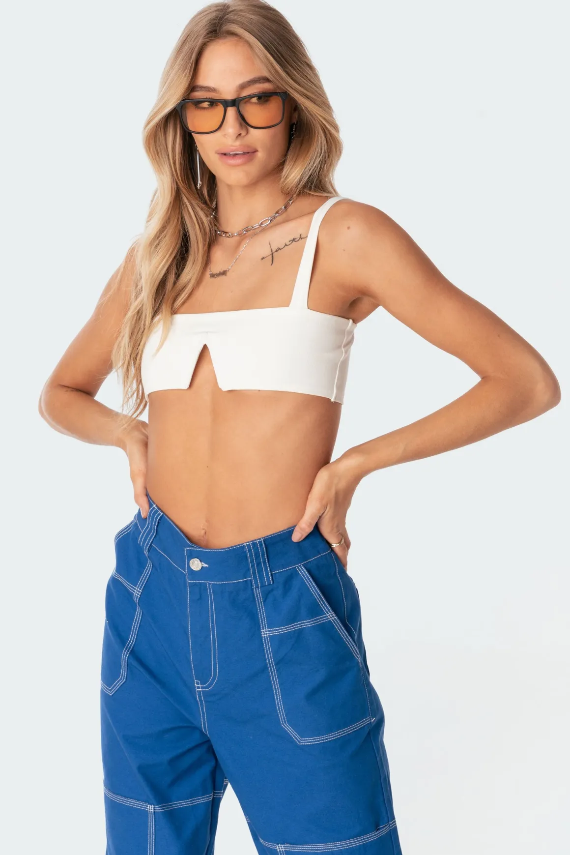 Valeria V Crop Top